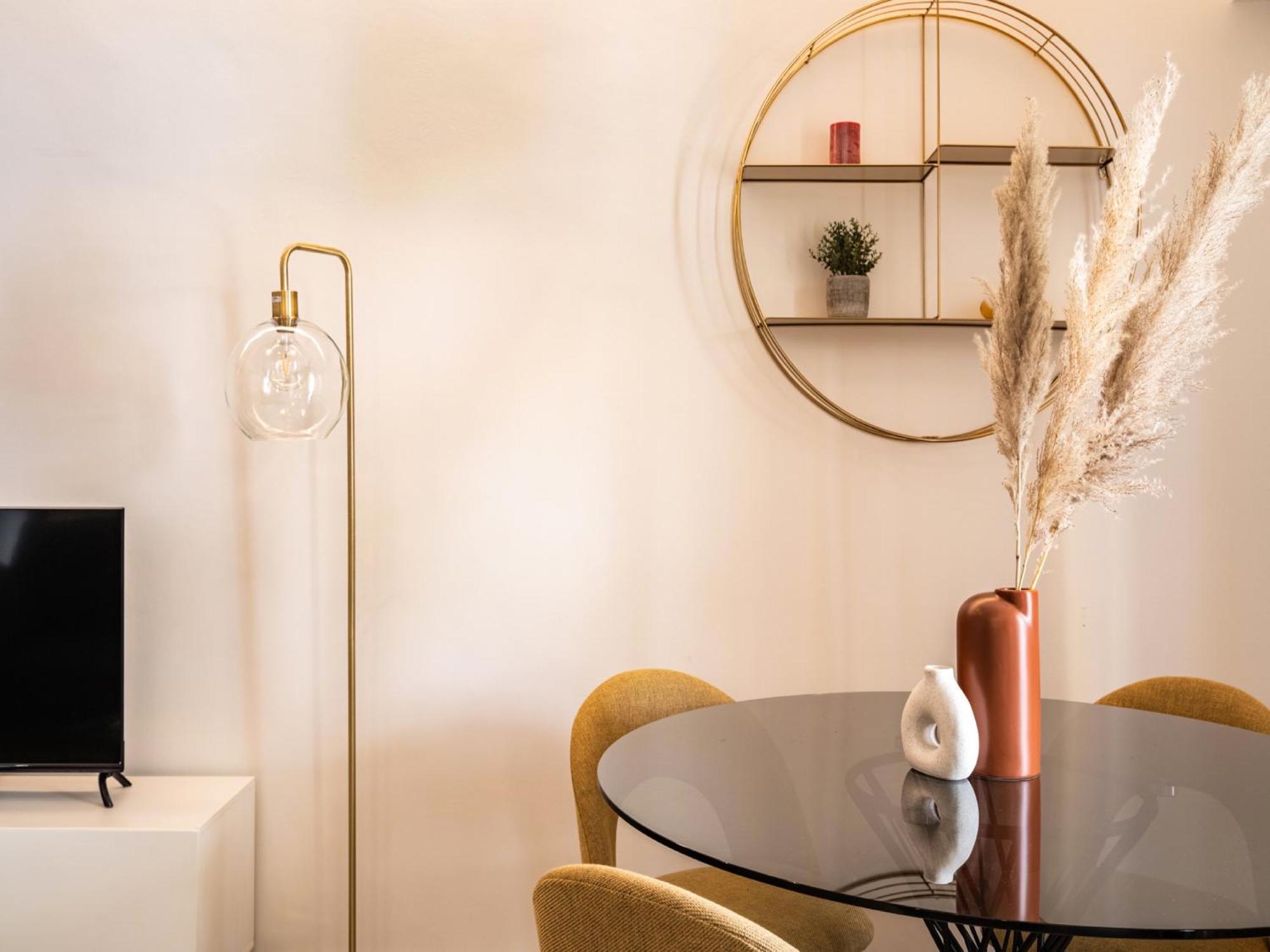 Akicity Campolide Wood Lisboa